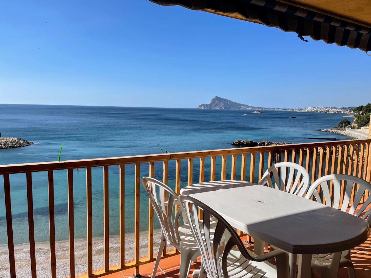 Sunrise Beachfront Apartment By The Marina Altea Luaran gambar