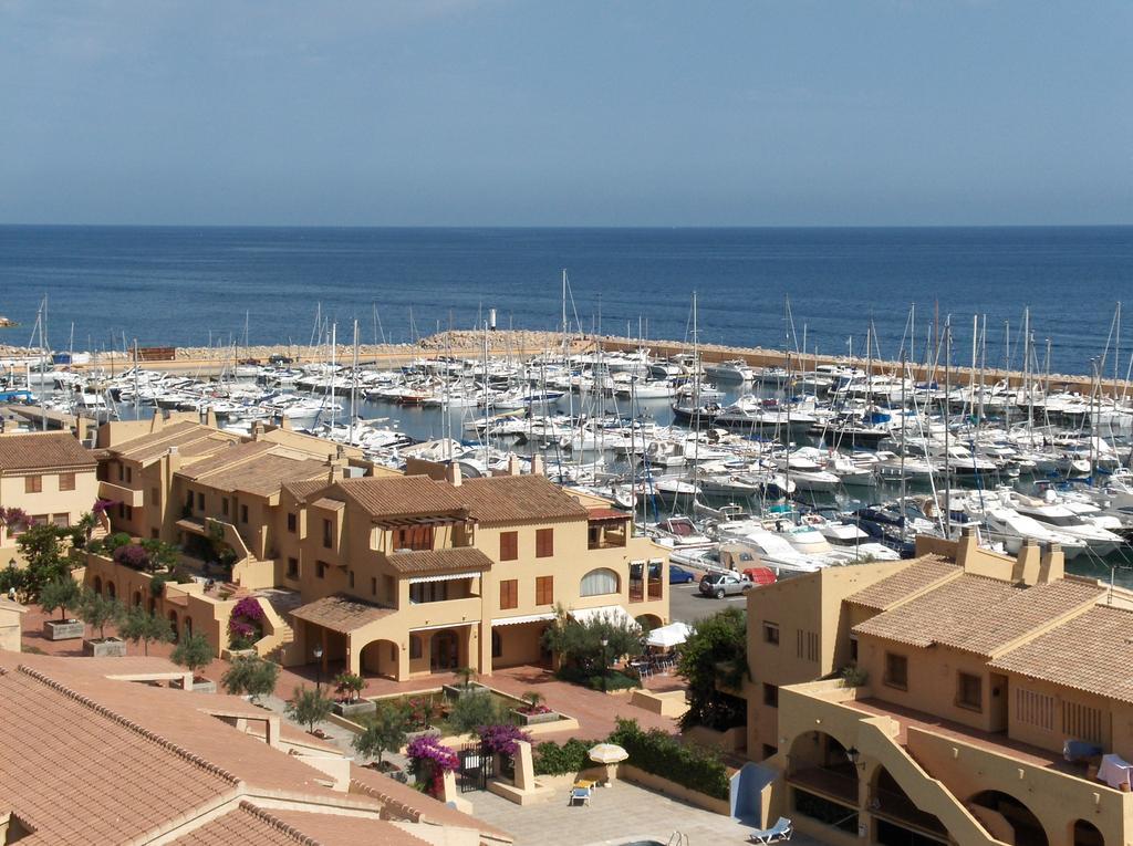 Sunrise Beachfront Apartment By The Marina Altea Luaran gambar